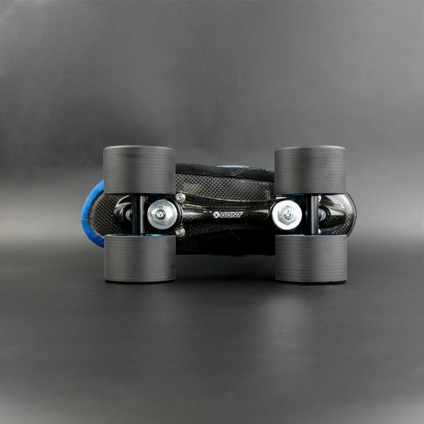 Close-up of the carbon Zeus plate and quick release axles