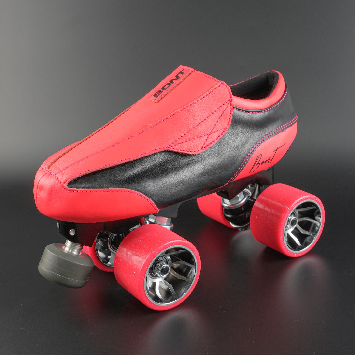 Close-up of Envy Carbon boot showing carbon base detail