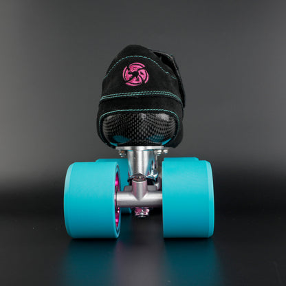 Close-up of the carbon Zeus plate and quick release axles