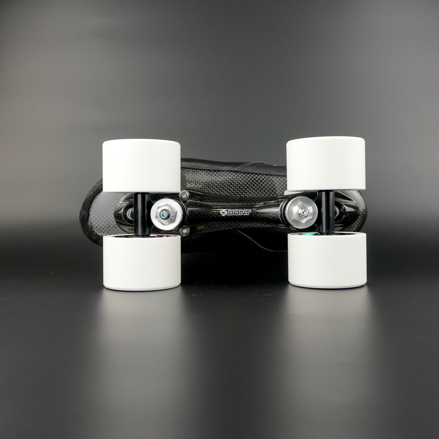 Close-up of the carbon Zeus plate and quick release axles